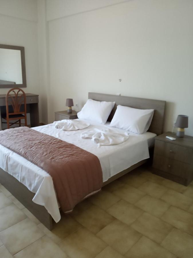 Buganvilla Sea View Apts Agia Pelagia Eksteriør billede