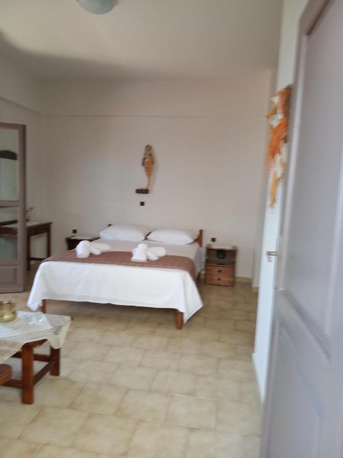 Buganvilla Sea View Apts Agia Pelagia Eksteriør billede