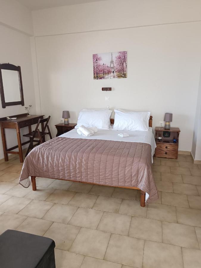 Buganvilla Sea View Apts Agia Pelagia Eksteriør billede